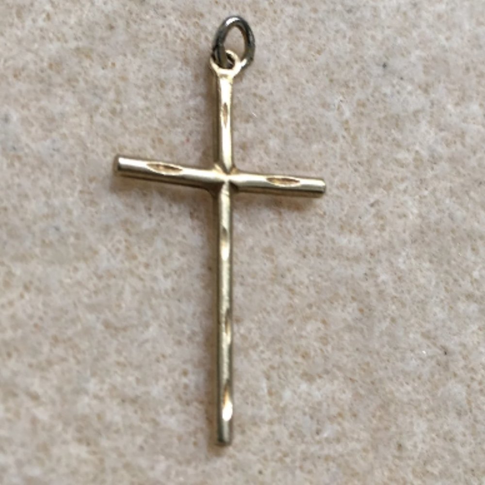 14Kt gold Simple Cross